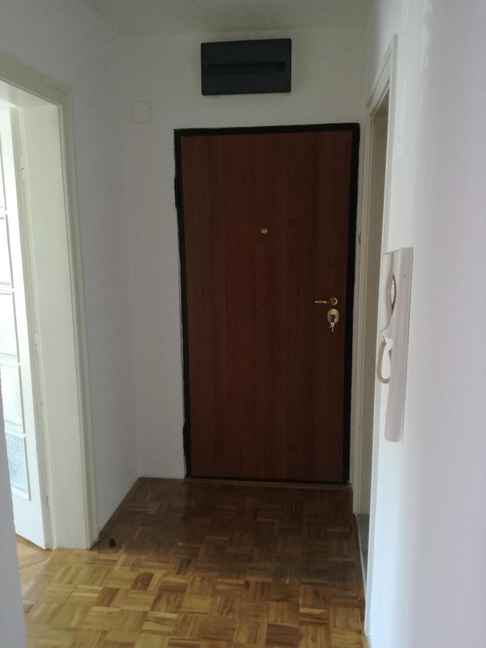 Apartman Ane Saraievo Exterior foto