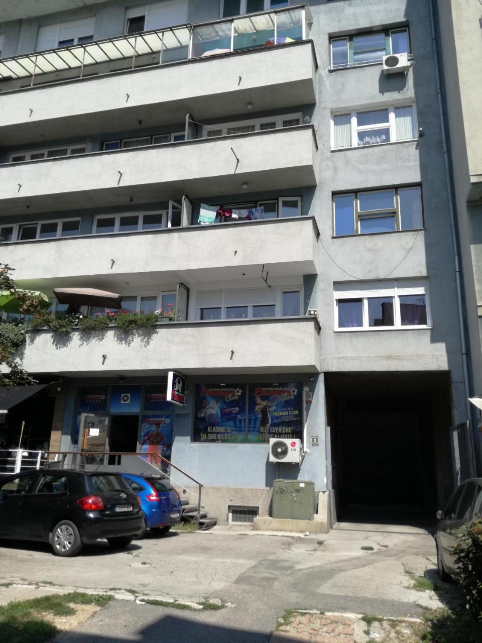 Apartman Ane Saraievo Exterior foto